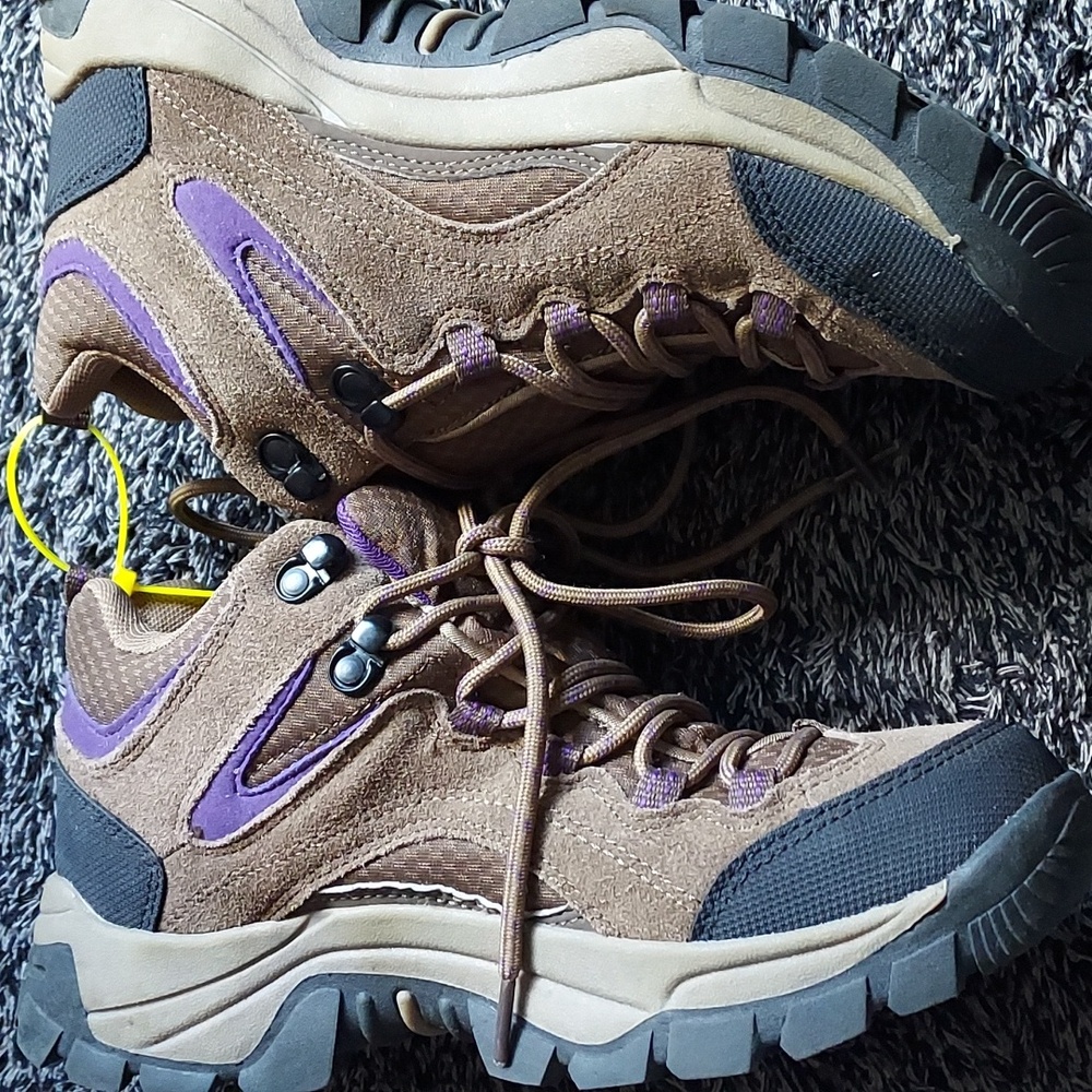Women's Northside Waterproof  Hiking Shoes 9.5 - Picture 6 of 7